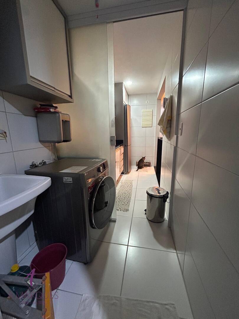 Apartamento à venda com 2 quartos, 56m² - Foto 22