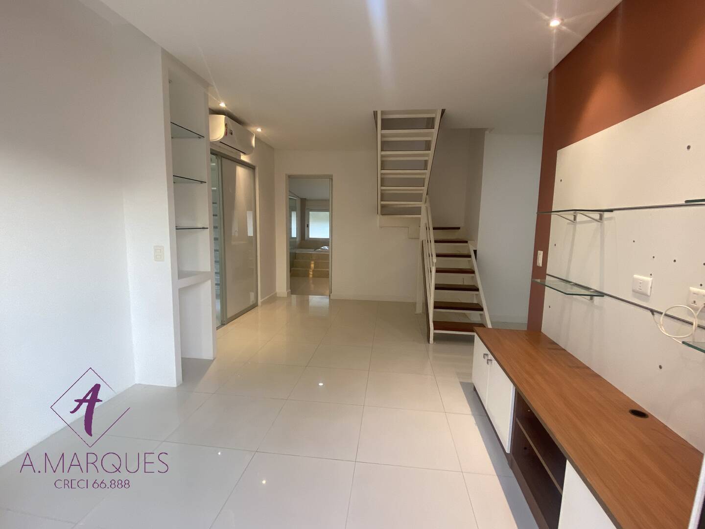 Casa à venda com 5 quartos, 610m² - Foto 17